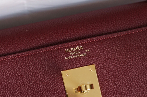 Hermes Bordeaux Kelly Touch bag 32 Retourne Togo/ Niloticus Crocodile