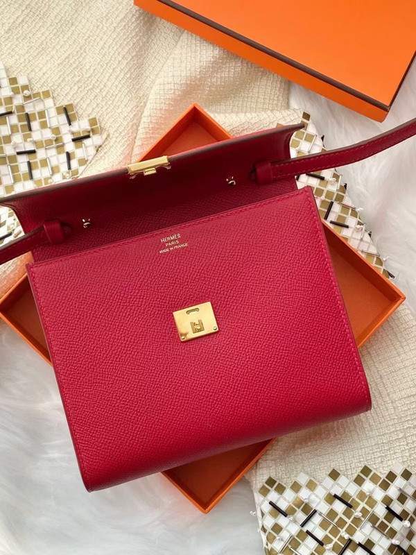 Hermes Clic 16 wallet Red Epsom Leather With Gold Hardware
