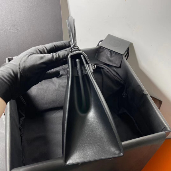 Hermès SO Black Box Sellier Kelly 28cm Black Hardware