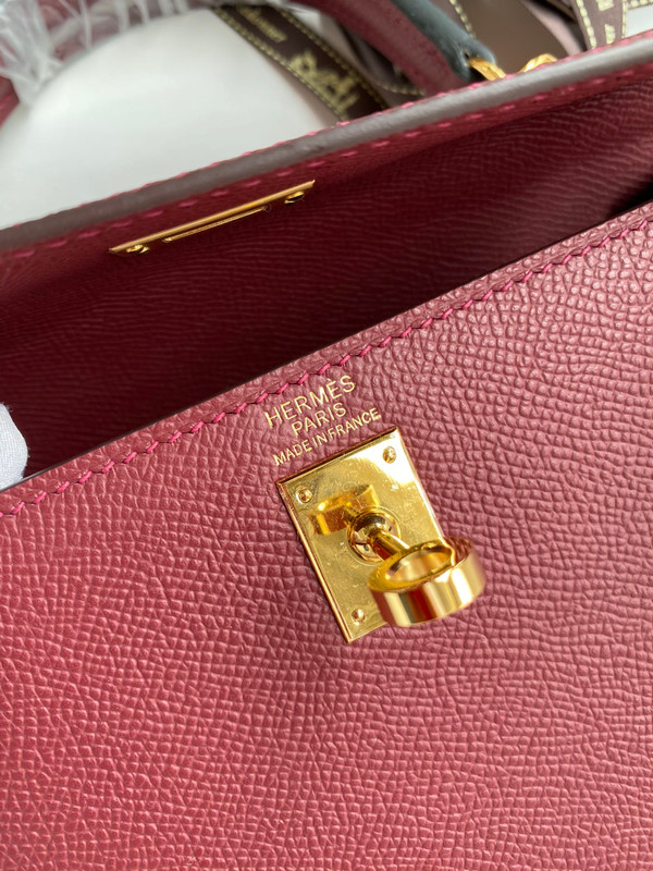 HERMES KELLY 28 SELLIER BORDEAUX EPSOM GOLD HARDWARE