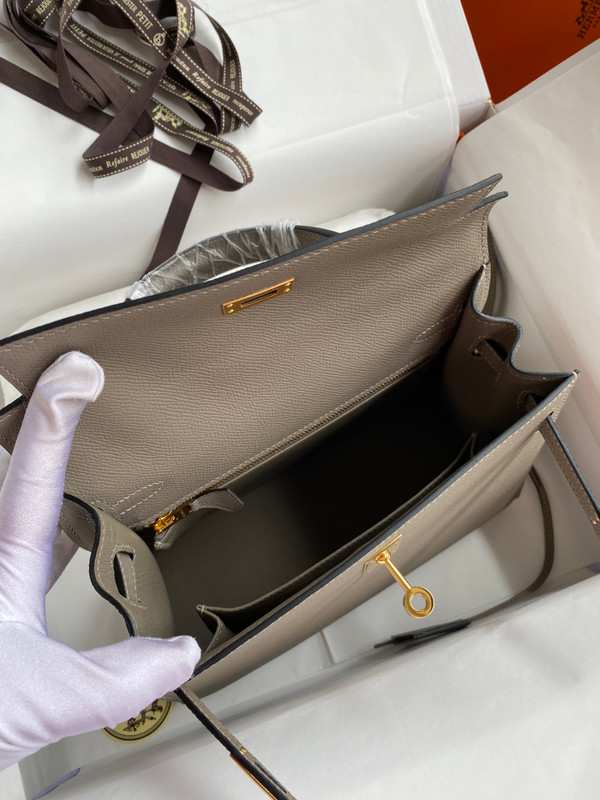 HERMES KELLY 28 SELLIER M8 GRIS ASPHALTE EPSOM GOLD HARDWARE