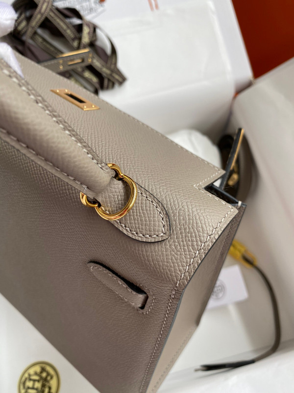 HERMES KELLY 28 SELLIER M8 GRIS ASPHALTE EPSOM GOLD HARDWARE