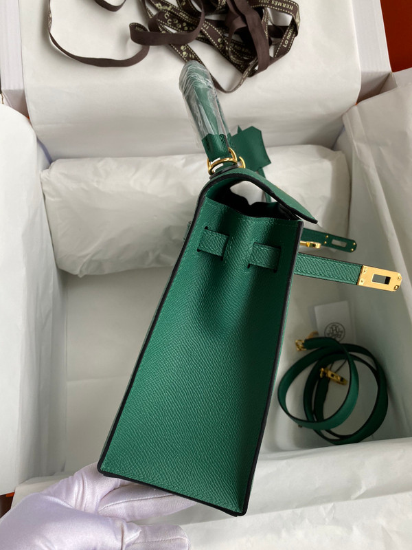 HERMES KELLY 28 SELLIER  Z6 MALACHITE EPSOM GOLD HARDWARE