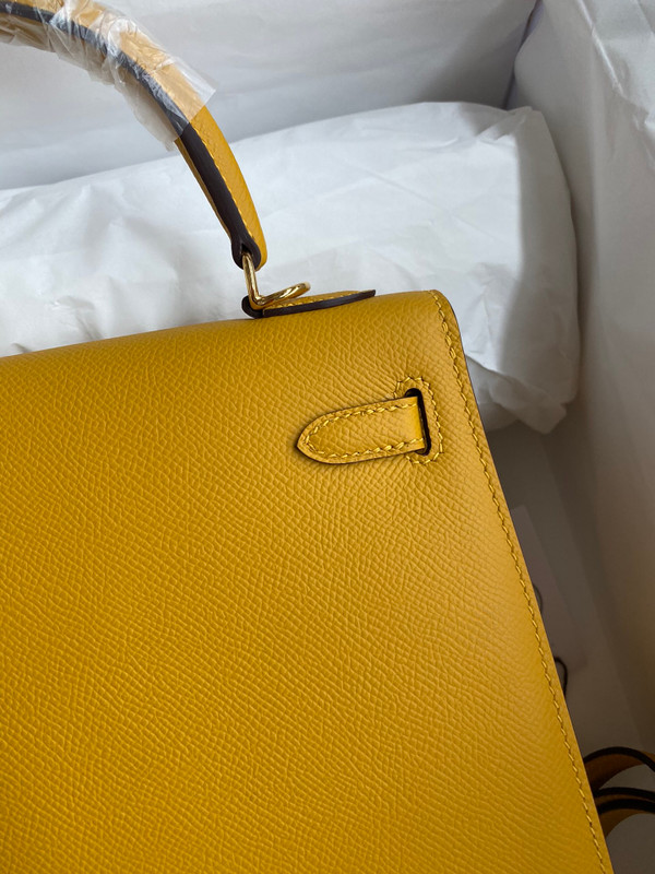 HERMES KELLY 28 SELLIER JAUME AMBRE EPSOM GOLD HARDWARE