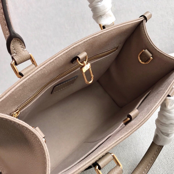 Louis Vuitton M45779 ONTHEGO PM