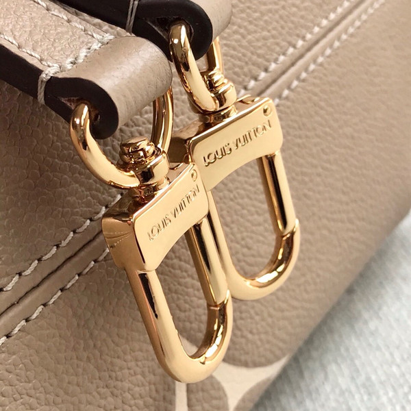 Louis Vuitton M45779 ONTHEGO PM