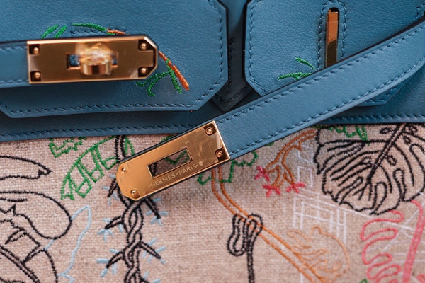 [Online Exclusive] Hermes Faubourg Tropical Birkin 30 Blue