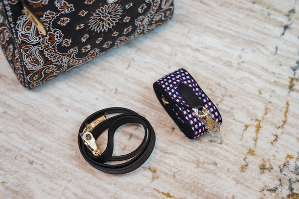 Hermes x Jay Ahr Special Edition custom-embroidering Black Kelly 28 Bag Epsom Leather Gold Hardware