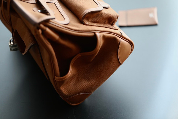 [Online Exclusive] Hermes Limited Edition Cargo Birkin 35 cm Gold Swift and canvas