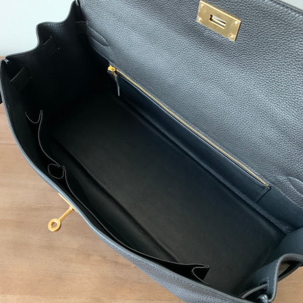  HERMÈS  Shoulder Kelly Black