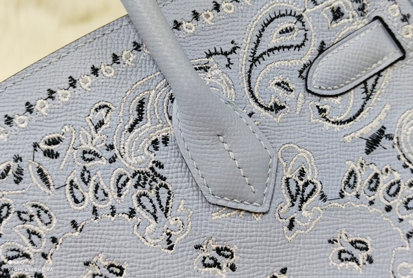 Hermes x Jay Ahr Special Edition custom-embroidering Blue lin Birkin Bag 30cm Epsom Leather Palladium Hardware [Carry by Kylie Jenner, Cardi B]