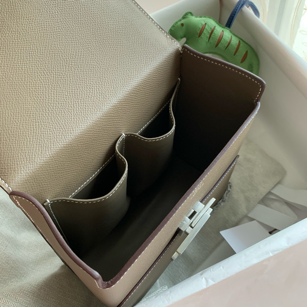 Hermes Cinhetic bag Etoupe