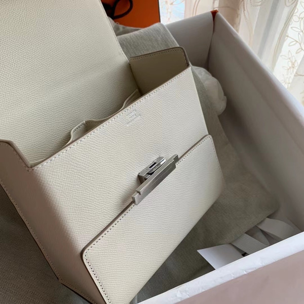 Hermes Cinhetic bag Craie