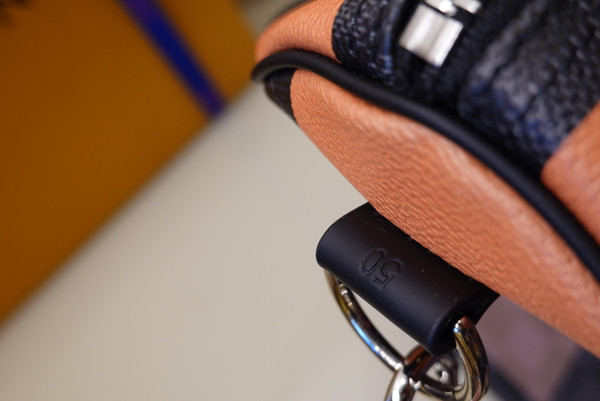 Louis Vuitton N40420  KEEPALL BANDOULIÈRE 50
