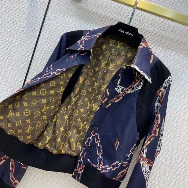 Louis Vuitton 1A91UF  SIGNATURE REVERSIBLE BOMBER JACKET