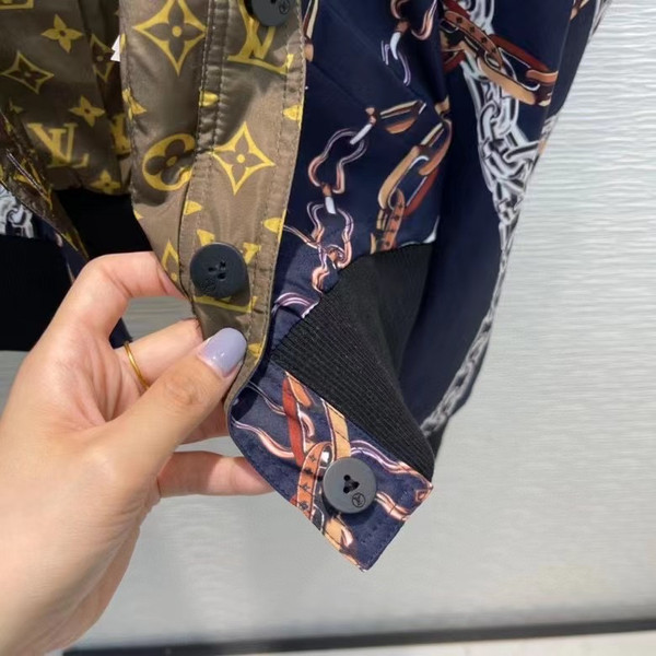 Louis Vuitton 1A91UF  SIGNATURE REVERSIBLE BOMBER JACKET