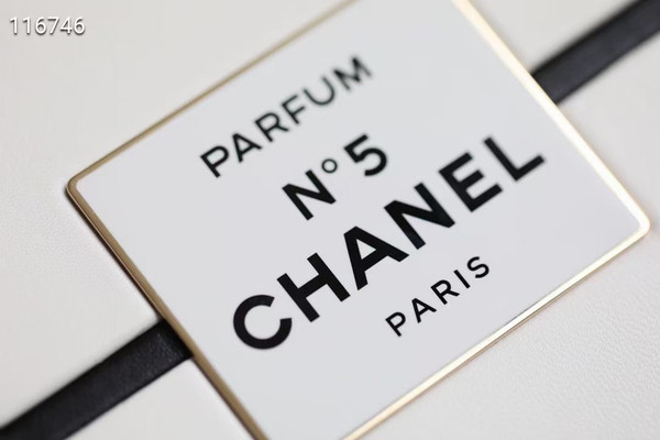 Chanel Limited Edition Parfum No.5 EVENING BAG Lambskin White & Black