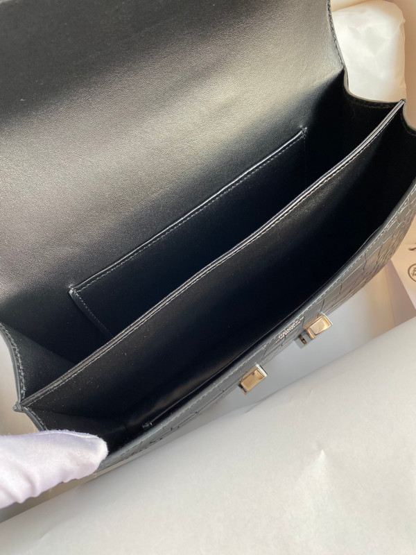 Hermès Constance Elan handbag in Black Alligator