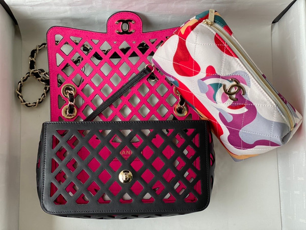Chanel FLAP BAG AS2370 Black