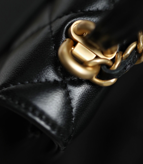 Chanel FLAP COIN PURSE WITH CHAIN