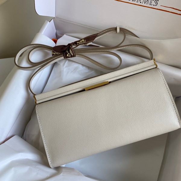 Hermes Clic-H 21 bag Craie Evercolor calfskin  with Gold hardwares