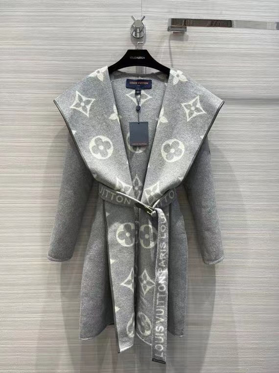 Louis Vuitton 1A92VG  BELTED DOUBLE FACE HOODED WRAP COAT