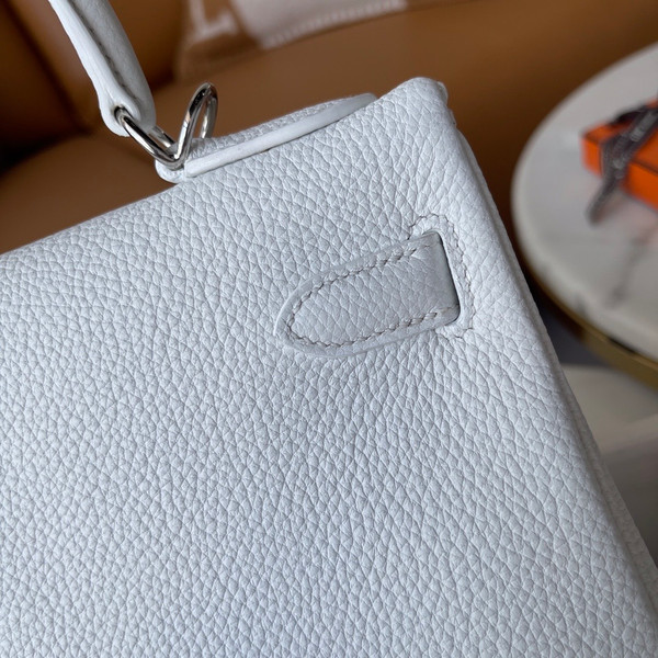 Hermès White Kelly 25  Togo Palladium Hardware