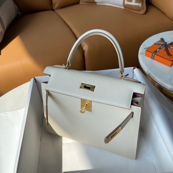 HERMES KELLY 28 SELLIER  CRAIE/SAKURA PINK EPSOM GOLD HARDWARE