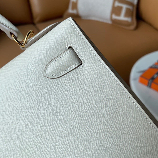 HERMES KELLY 28 SELLIER  CRAIE/SAKURA PINK EPSOM GOLD HARDWARE