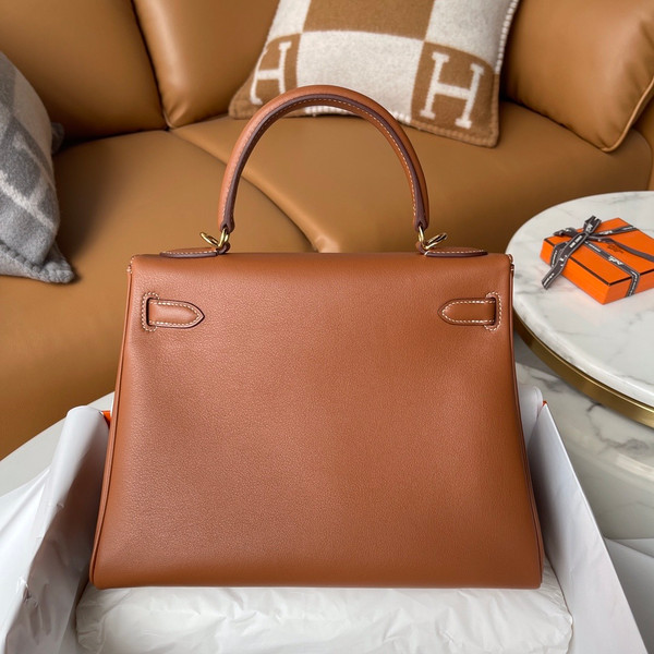 Hermès Gold Kelly 28 Swift Leather  Gold Hardware