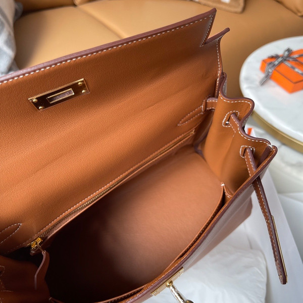 Hermès Gold Kelly 28 Swift Leather  Gold Hardware