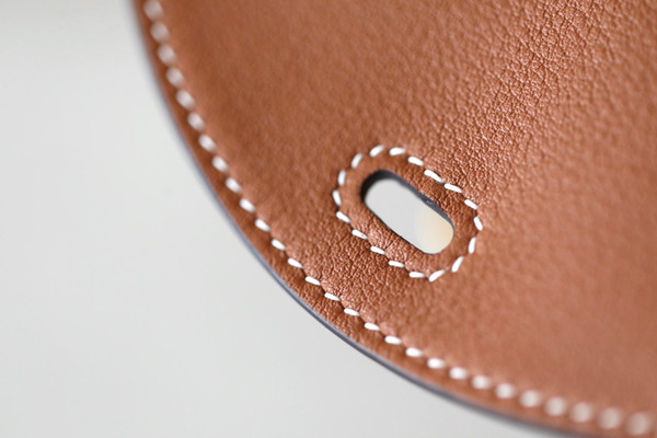 Hermes Mini Lindy 20cm Bag Gold Swift Leather/Suede Gold Hardware