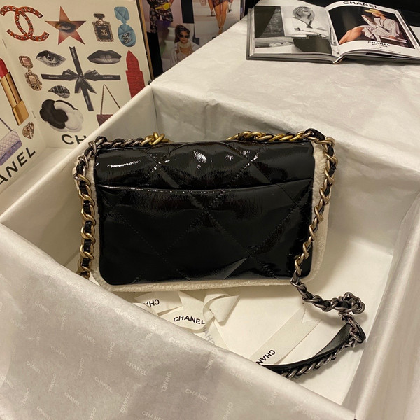 CHANEL 19 HANDBAG Black Shearling Lambskin