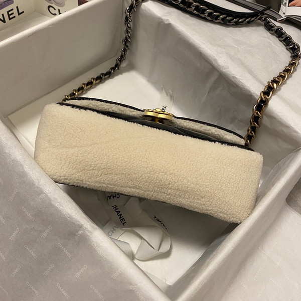 CHANEL 19 HANDBAG Black Shearling Lambskin