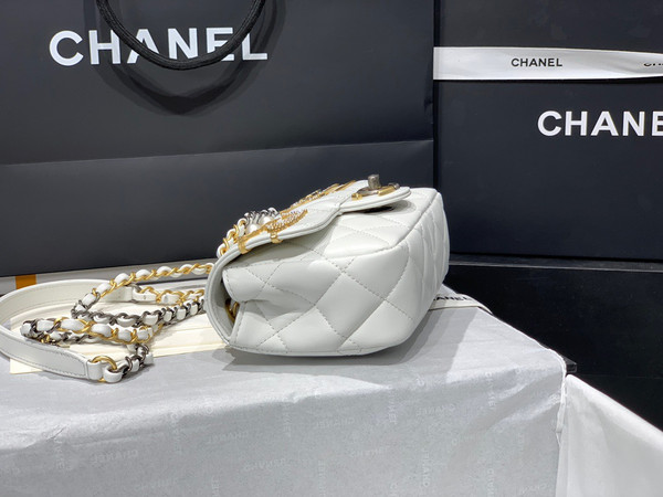 Chanel SMALL FLAP BAG WHITE AS2979 SS2022