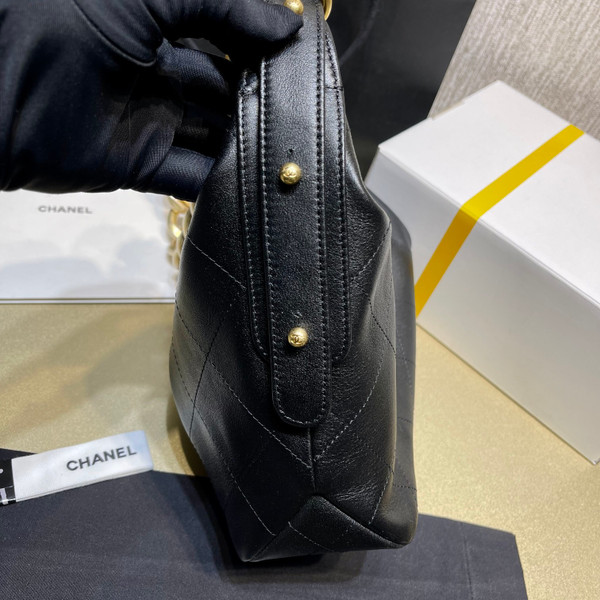 Chanel HOBO HANDBAG SS2022