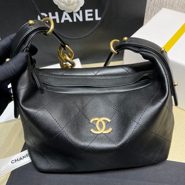 Chanel HOBO HANDBAG SS2022