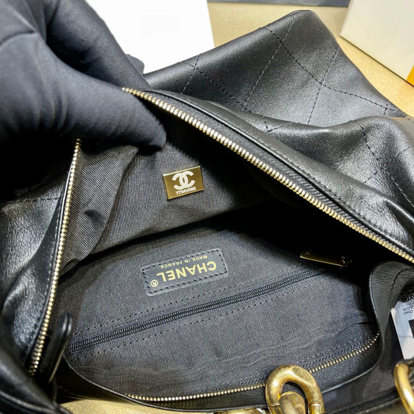 Chanel HOBO HANDBAG SS2022