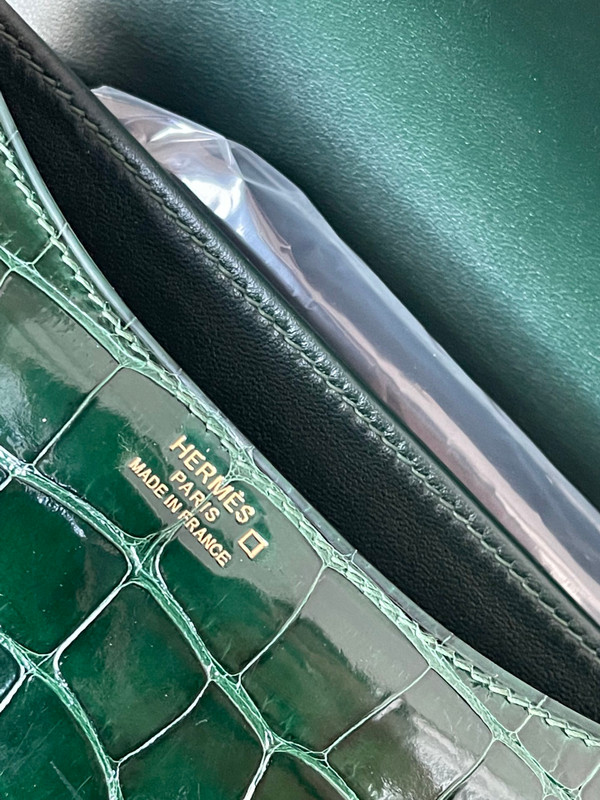 Hermes Vert Fonce Matte Crocodile Constance Mini 18/19 Handbag