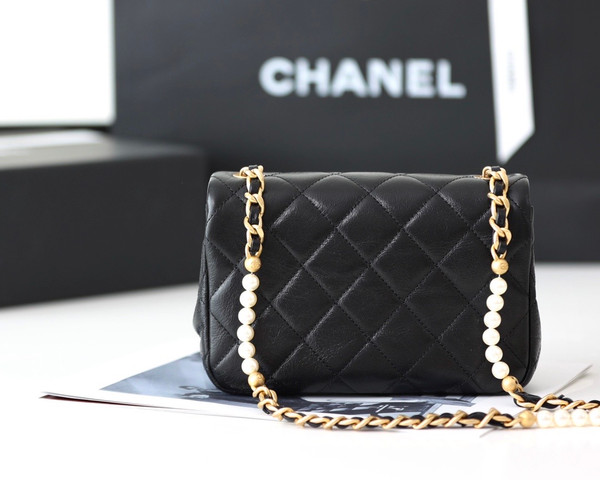 Chanel SMALL FLAP BAG with pearls