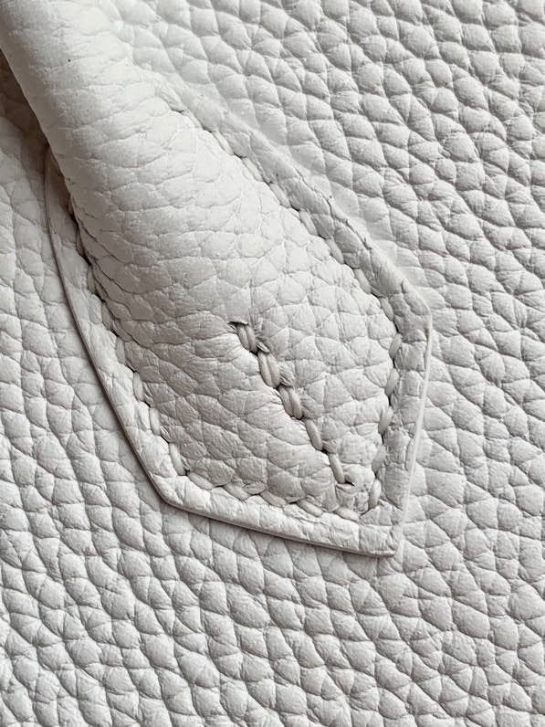 Hermes White Birkin 25 cm Togo Gold Hardware