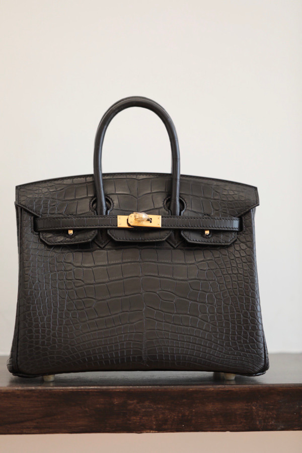 HERMES BIRKIN 30 BAG MATT BLACK ALLIGATOR GOLD HARDWARE