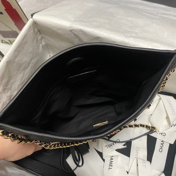 CHANEL SMALL TOTE WITH TASSEL BLACK