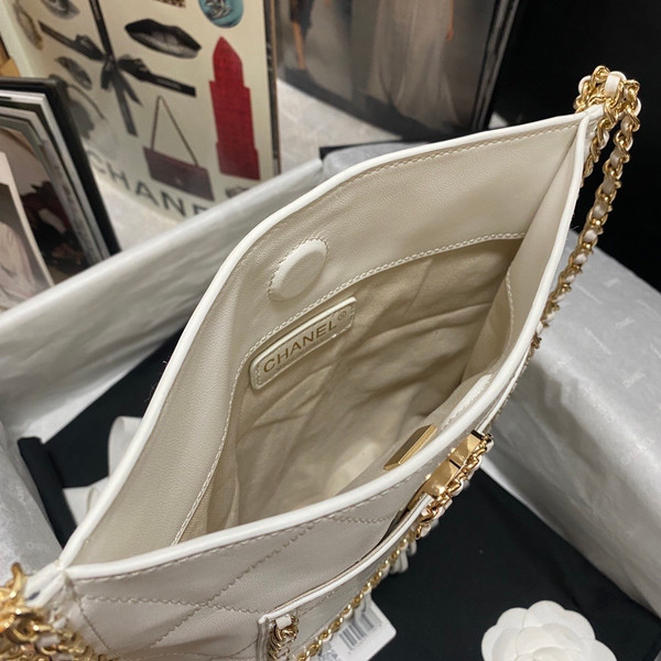 CHANEL SMALL TOTE WITH TASSEL WHITE