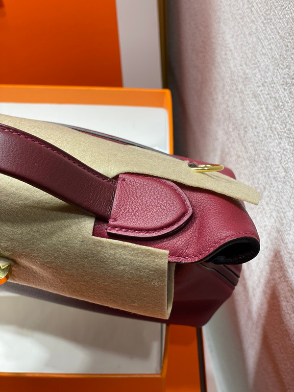 Hermès Mini 24/24 – 21 Bag Bordeaux Evergrain/Swift leather with Gold Hardware