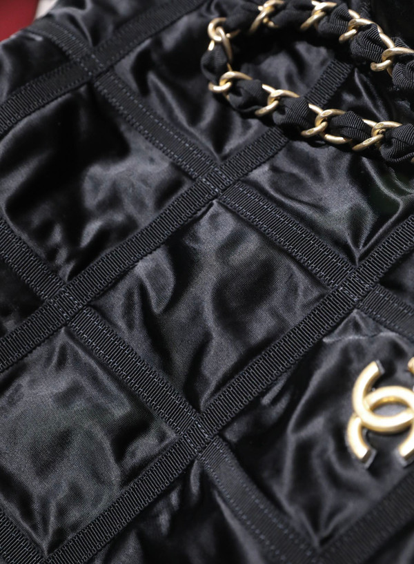 Chanel Maxi Shopping Bag 2022