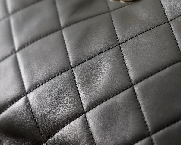 Chanel HOBO HANDBAG 2022