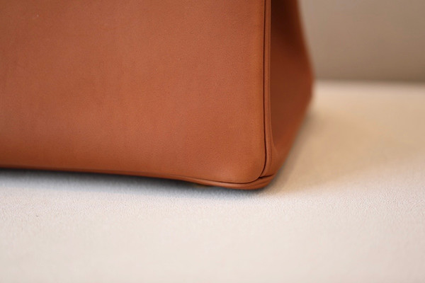 Hermes Birkin 30 Fauve Barenia Leather Gold Hardware