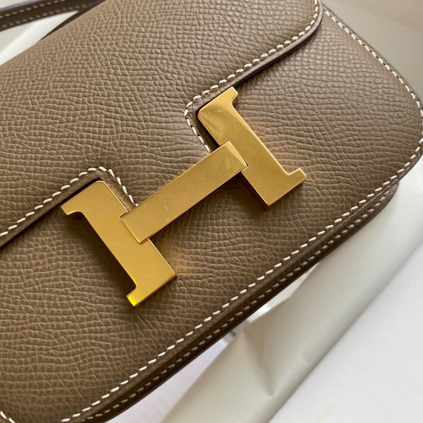 Hermes Etoupe Constance 18 Epsom bag with Gold Hardwares