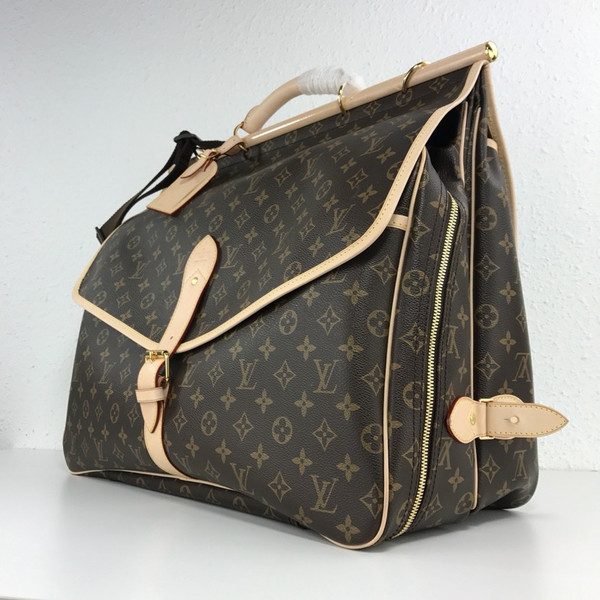 Louis Vuitton M41140  HUNTING BAG
